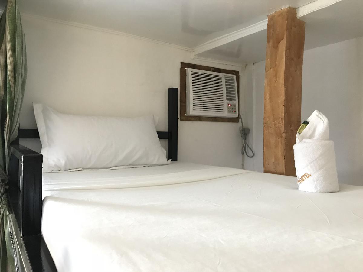 Island Hostel โกรอน ภายนอก รูปภาพ